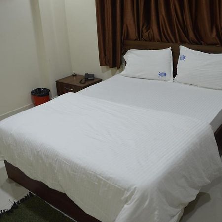 Royal Star Hotels Bangalore Eksteriør bilde